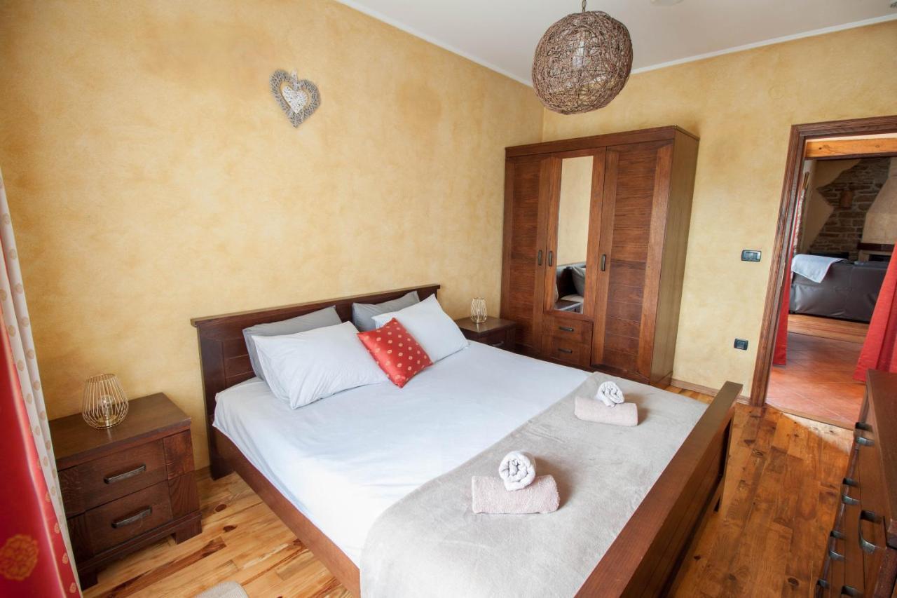 Stara Kuca Apartment Heki Luaran gambar